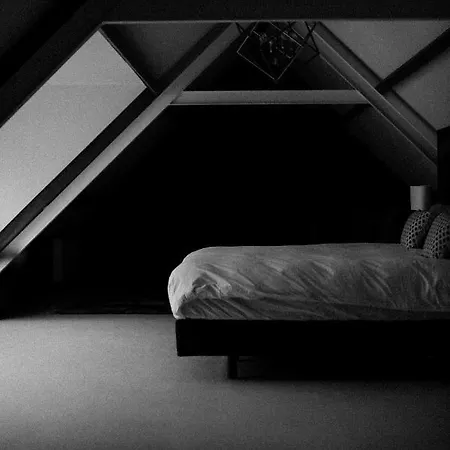 Villa The Annex Retreat - A Luxury Countryside *