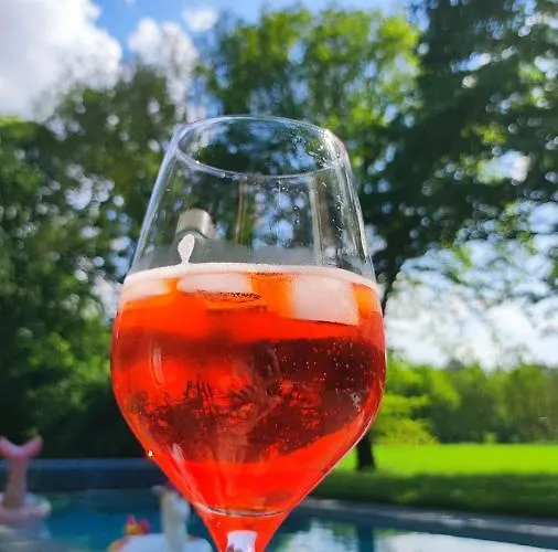 The Annex Retreat - A Luxury Countryside Villa *