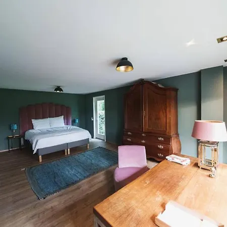 The Annex Retreat - A Luxury Countryside Villa *