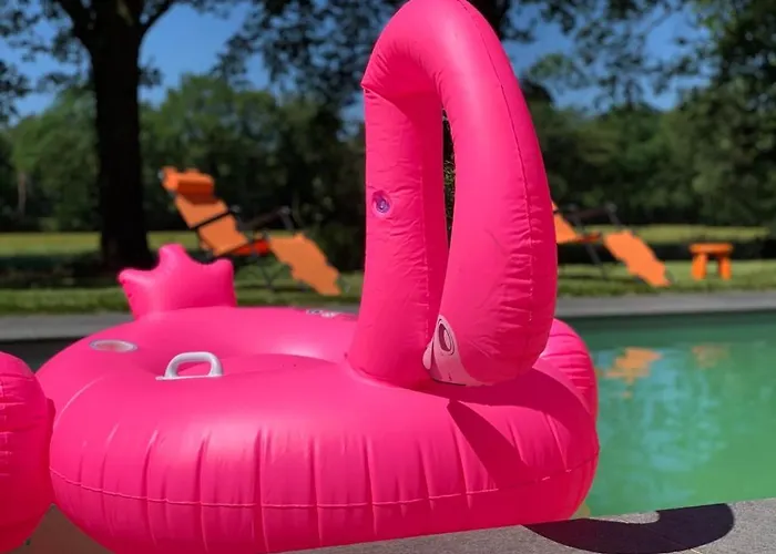 The Annex Retreat - A Luxury Countryside 빌라