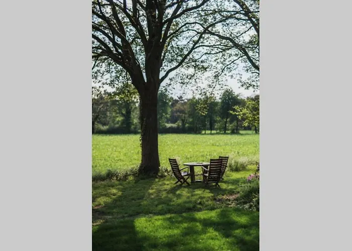 The Annex Retreat - A Luxury Countryside 빌라