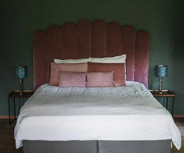 The Annex Retreat - A Luxury Countryside 빌라 *