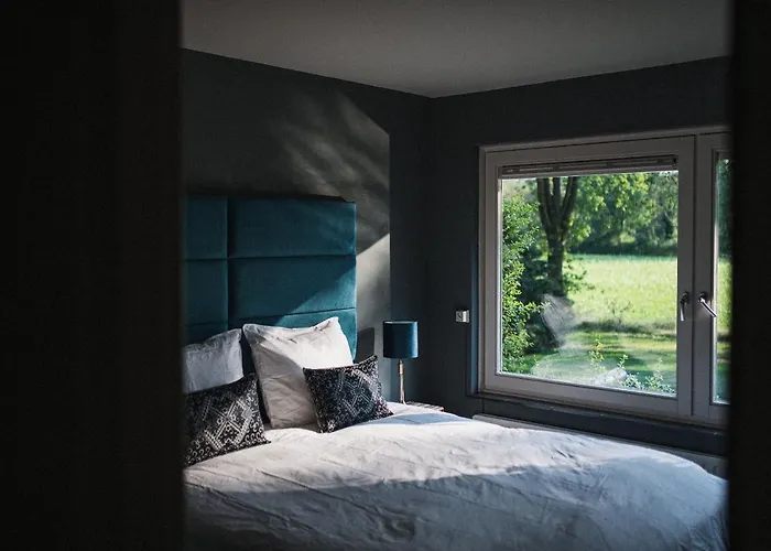 The Annex Retreat - A Luxury Countryside 빌라